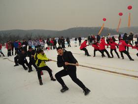 第一屆全國農(nóng)民冰雪項(xiàng)目運(yùn)動(dòng)會(huì)長(zhǎng)春落幕