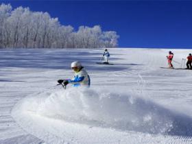 河北淶源：冰雪體育產(chǎn)業(yè)拉動(dòng)就業(yè)與消費(fèi) 促綠色轉(zhuǎn)型