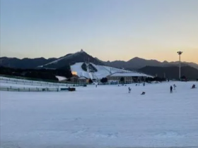 雪季收官 客流回暖 京城滑雪場借冬奧契機加速提質(zhì)升級