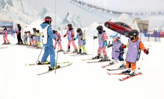 融創(chuàng)文旅“冰雪進(jìn)校園” 為產(chǎn)業(yè)發(fā)展儲(chǔ)備人才