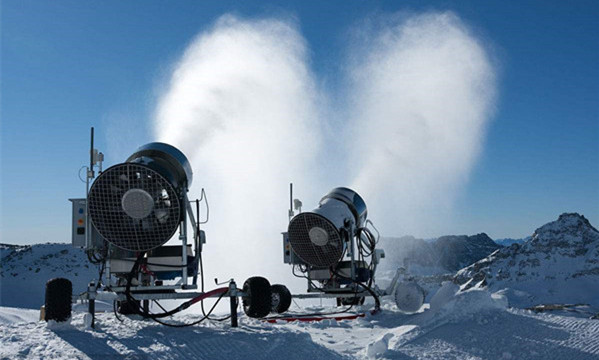 造雪機(jī)