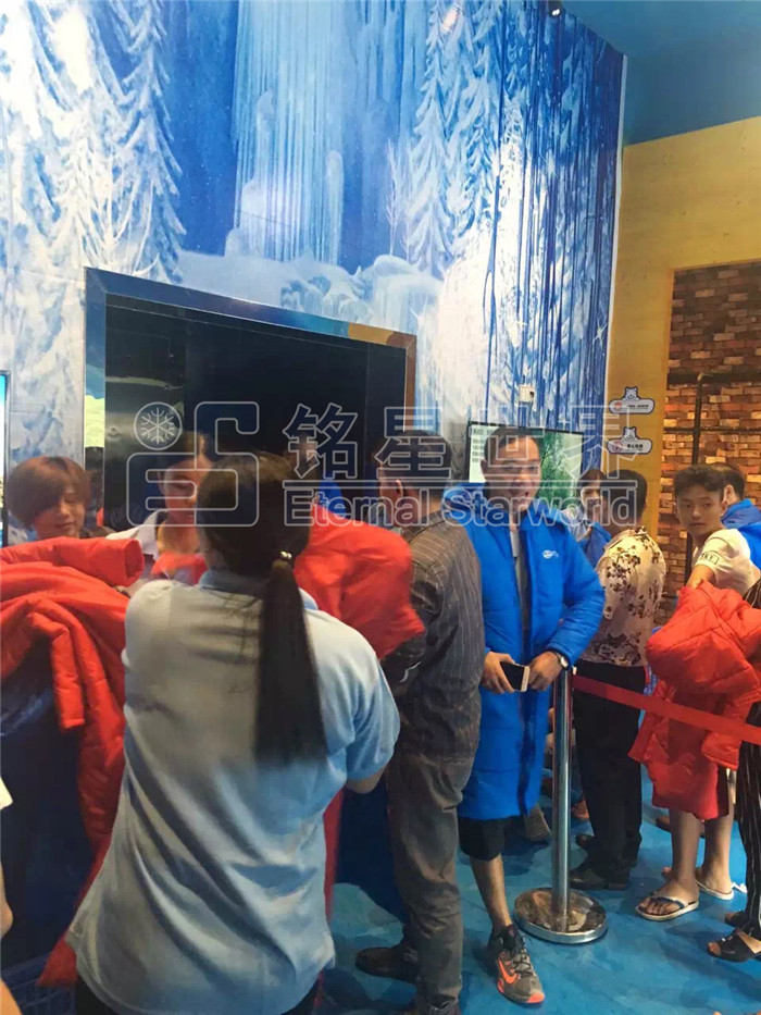 廣州萬(wàn)達(dá)城冰雪體驗(yàn)館盛大開業(yè)3