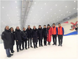 國(guó)際奧委會(huì)主席巴赫蒞臨考察銘星冰雪承建的“全球最大室內(nèi)滑雪場(chǎng)” 2