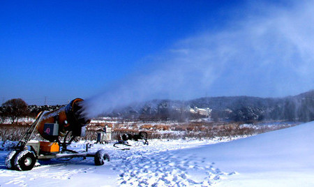 造雪機(jī)