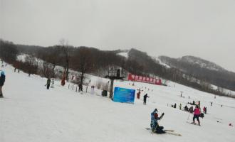 黑龍江哈爾濱吉華滑雪場(chǎng)