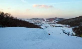 吉林銘山綠洲滑雪場(chǎng)