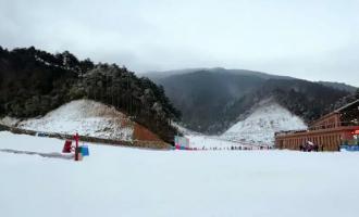 人工滑雪場怎么建設(shè)的？戳這里了解