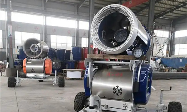 小型造雪機(jī)