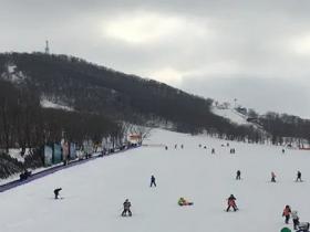 我國冰雪消費升溫 產(chǎn)業(yè)布局持續(xù)深化